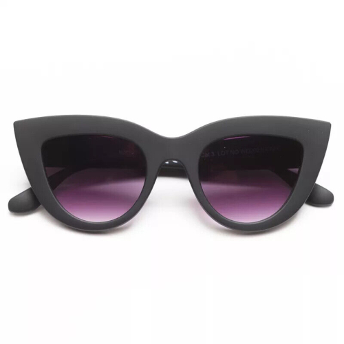 OKKIA CLAUDIA BIG CAT EYE sunglasses with black frame