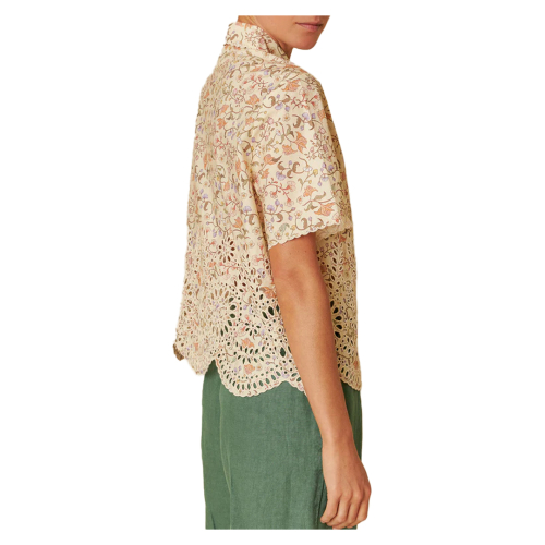 INDI&COLD camicia donna fantasia floreale ecru con ricami in tinta MC197 100% cotone sostenibile