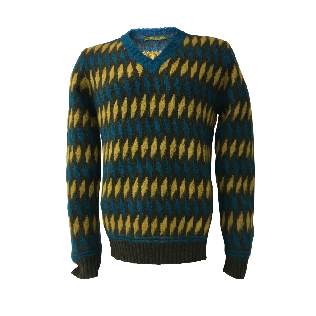 IRISH CRONE knitted men's crew neck, black color, 50% wool and 18% acrylic 16% polyamide 16% mohair MADE IN ITALY