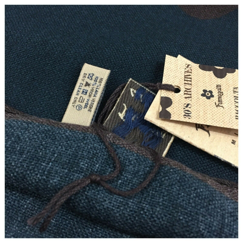 FUMAGALLI blue scarf with floral pattern / cashmere dark border HISTORICAL COLLECTION art PLAN G-13